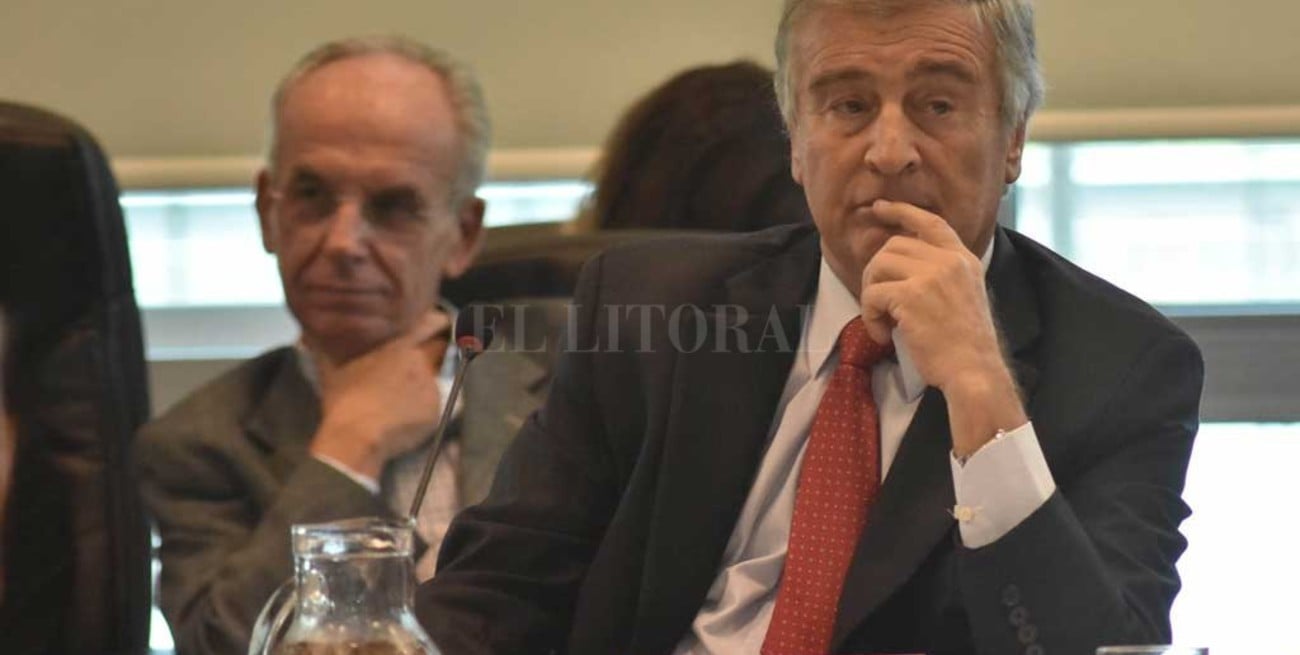 ARA San Juan: el ministro Aguad dice que "nunca se ocultó información"