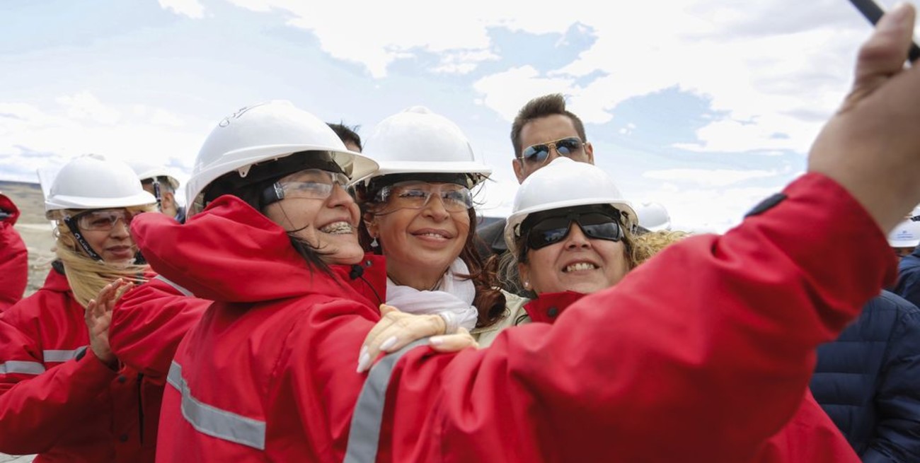 Cristina Kirchner visitó las obras de una represa en Santa Cruz con Ferreyra, procesado en la causa de los cuadernos