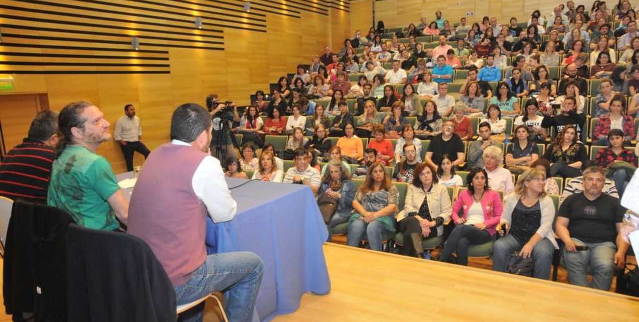 Filosofando por la educación