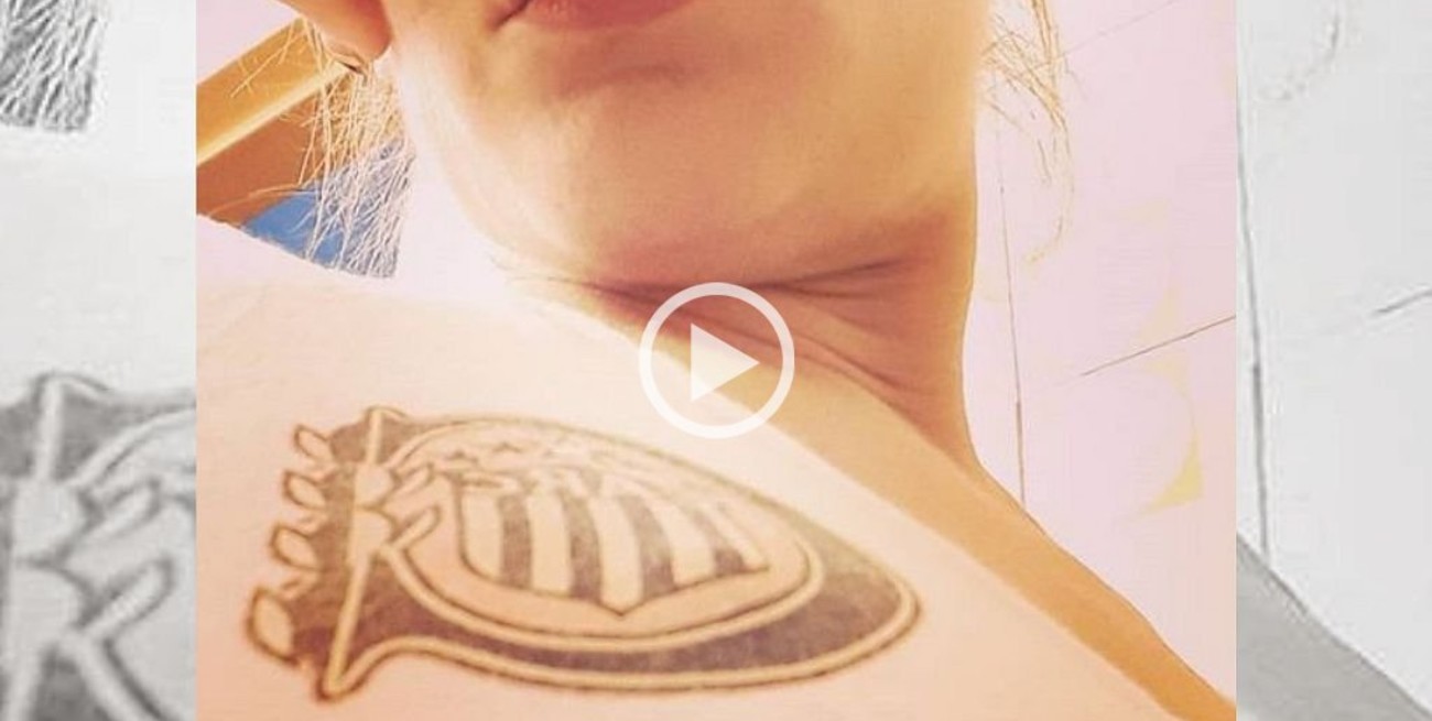 ¿Quién es la chica que saltó a la cancha semidesnuda en el partido Central-River?