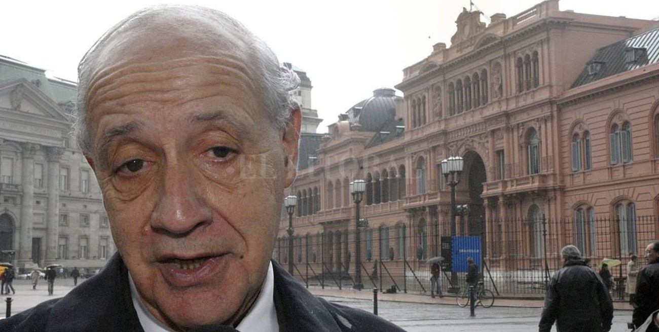 Lavagna presentó sus diez puntos para construir un "gobierno de unidad" 