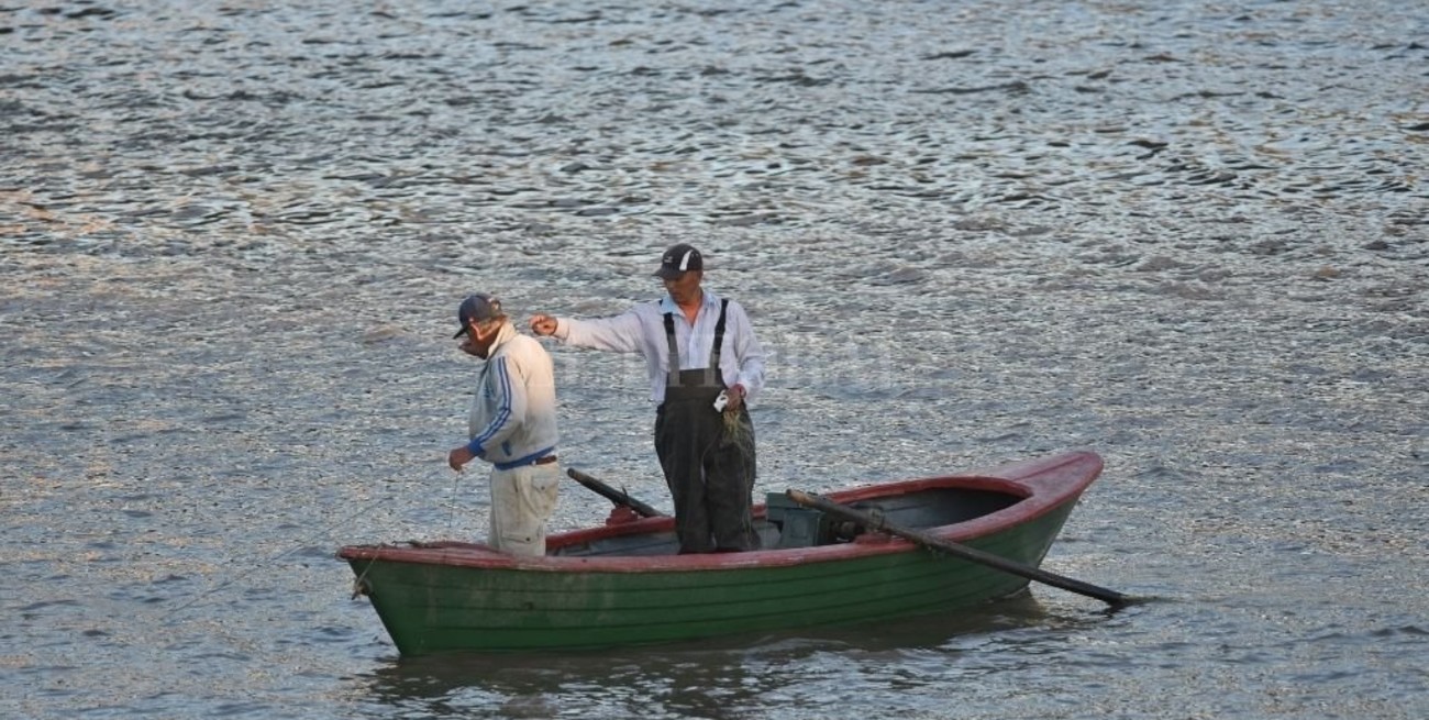 Comienza el pago a los pescadores afectados por la situación hidrológica del Paraná
