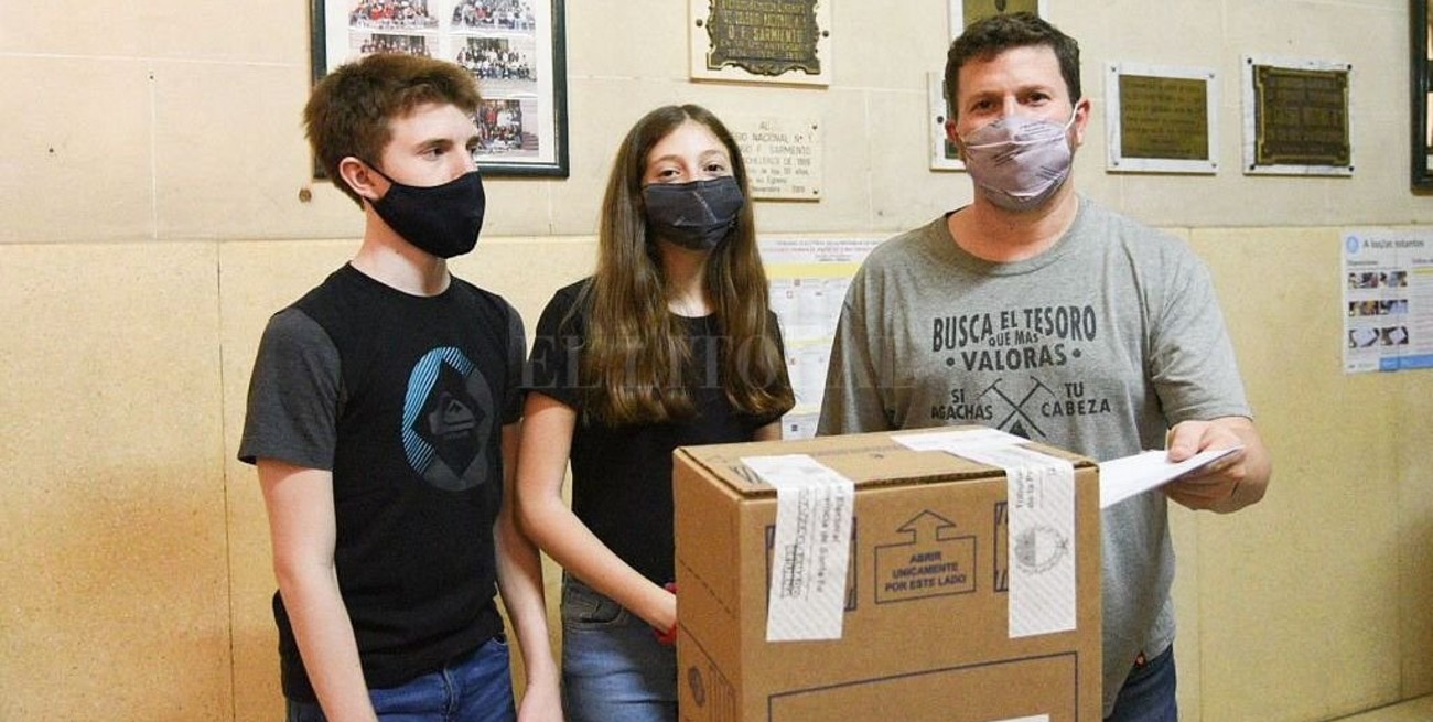 Votaron Federico Angelini y Amalia Granata en Rosario