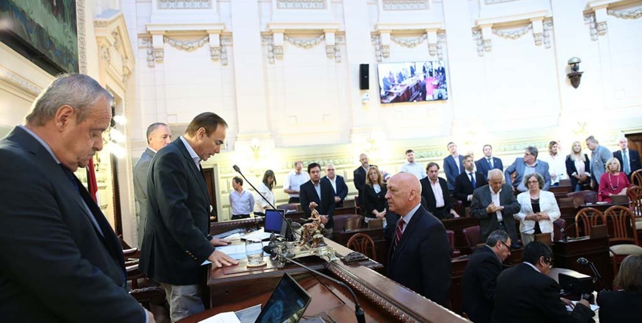 Bonfatti fue reelecto como presidente de la Cámara de Diputados