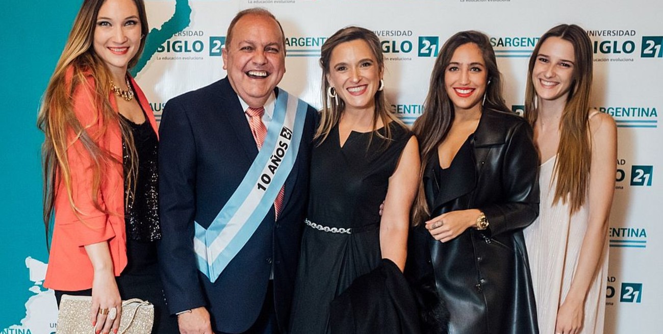 CAU Santa Fe galardonado en el encuentro nacional de CAUs de Universidad Siglo 21