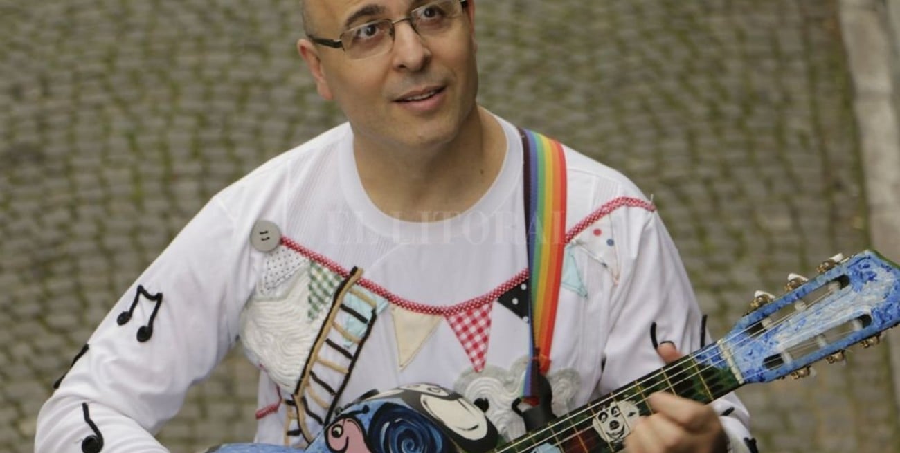 Hugo Figueras llega con sus canciones 