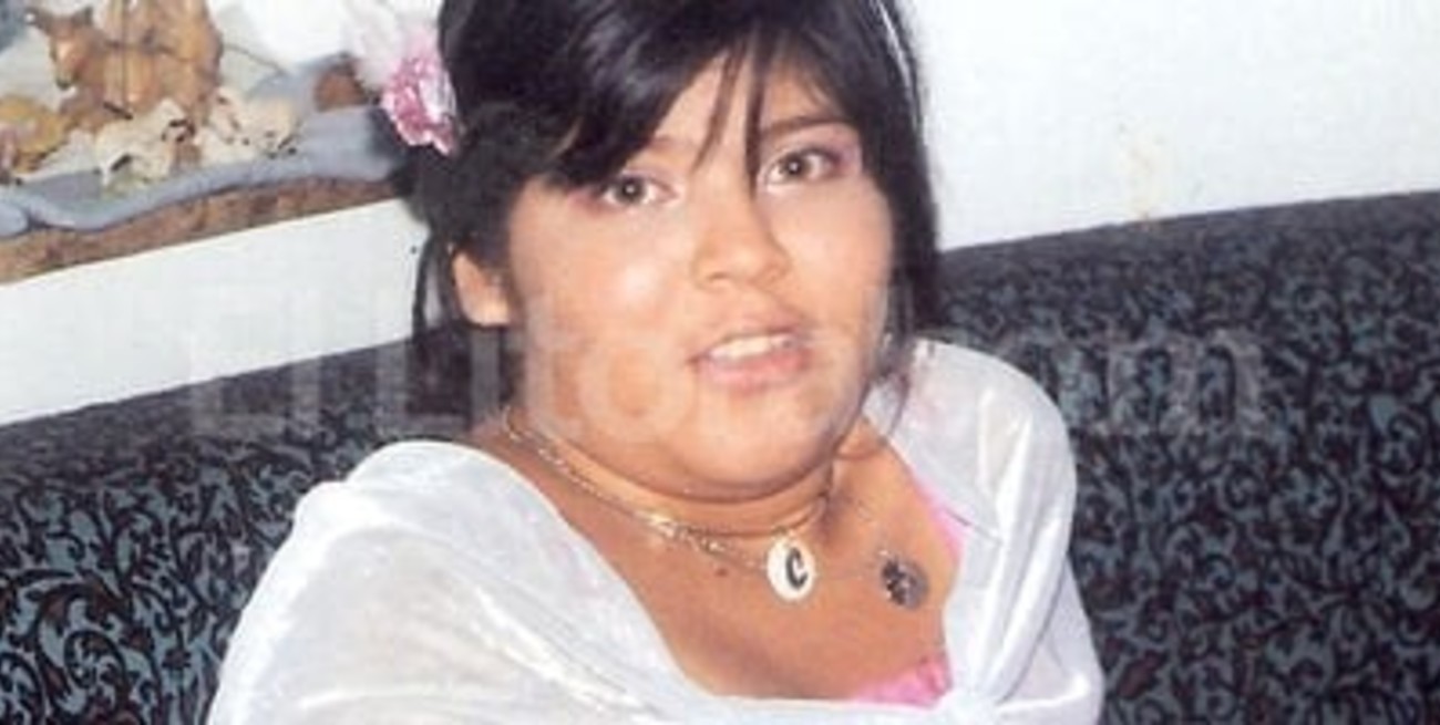 Buscan a Claudia Lobo 