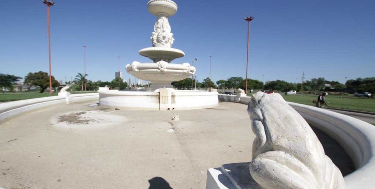 La Fuente de la Cordialidad  se quedó otra vez sin agua