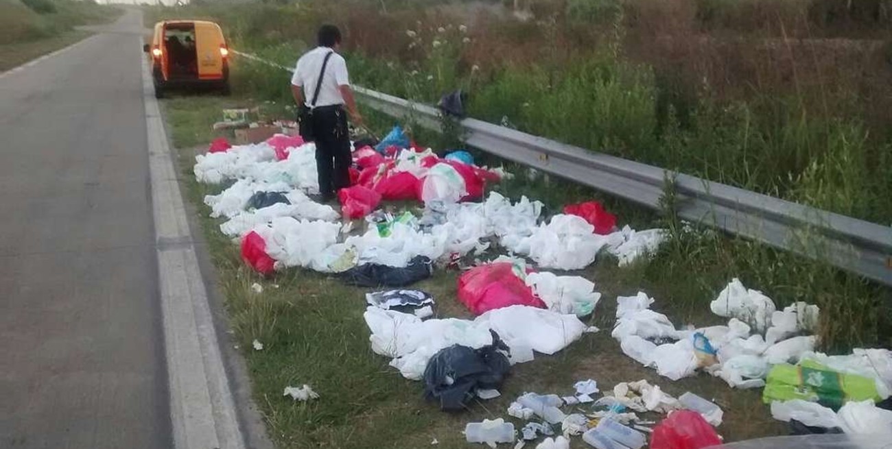 Dos clausuras por arrojar residuos patológicos en un reservorio