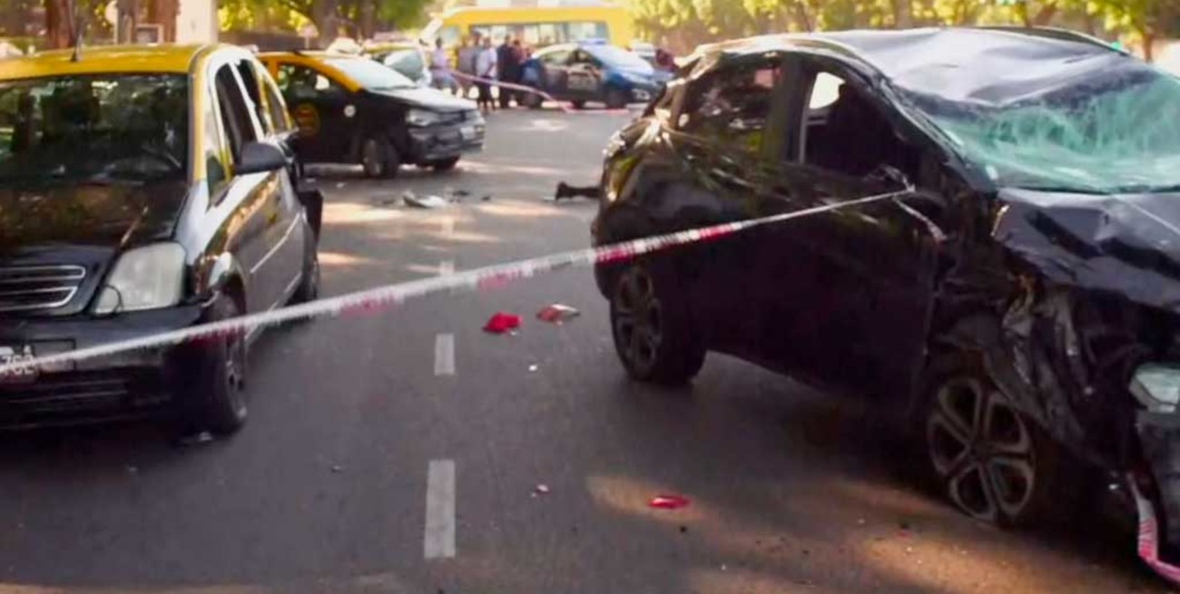 Choque fatal en Palermo: dos muertos y cuatro heridos