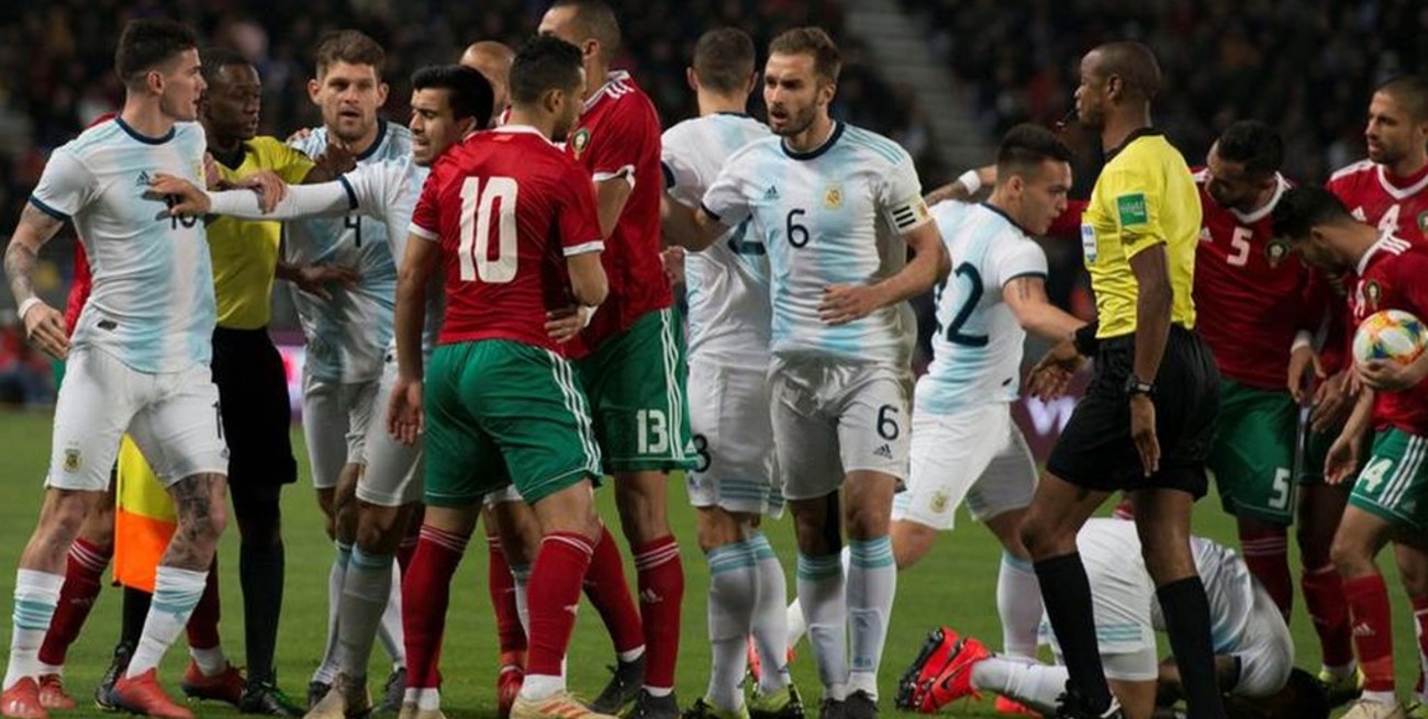 La FIFA rechazó el pedido de la AFA por los incidentes en el partido Argentina-Marruecos