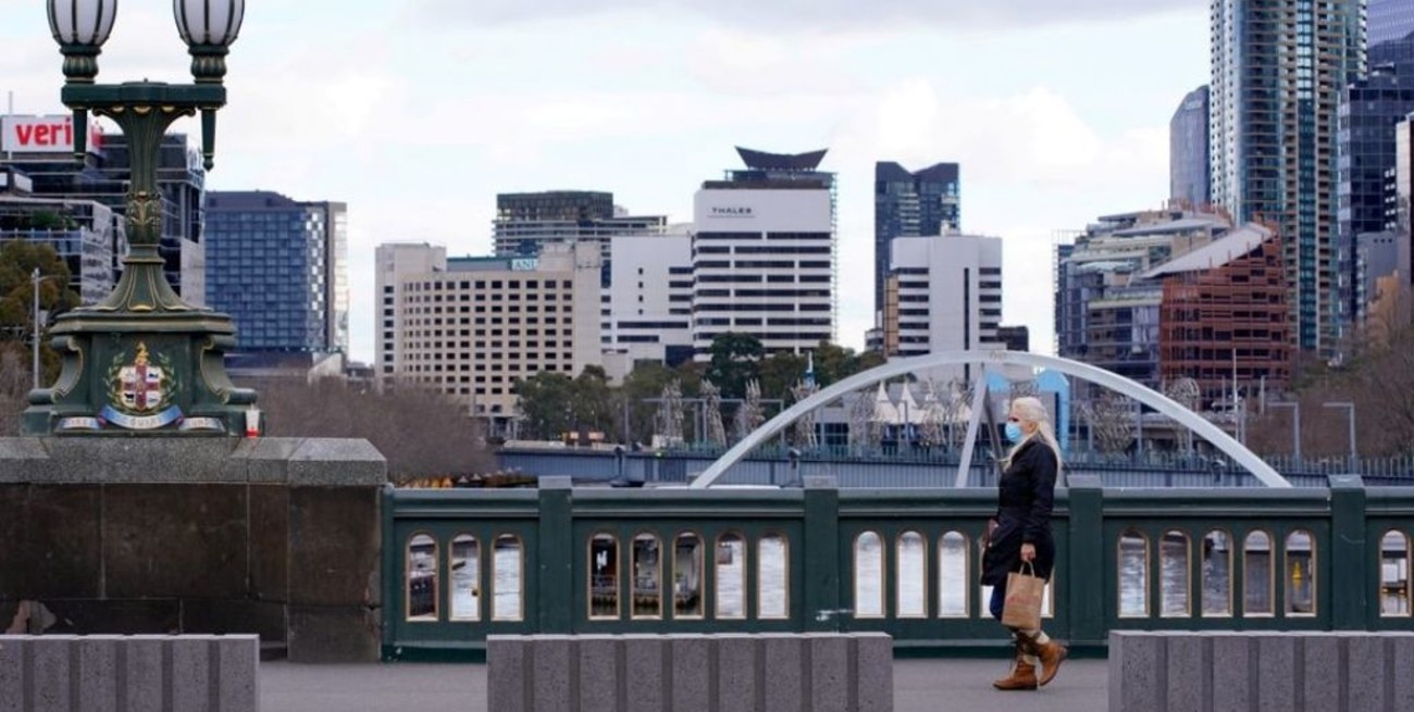 Aumentan las muertes y las internaciones por Ómicron en Australia