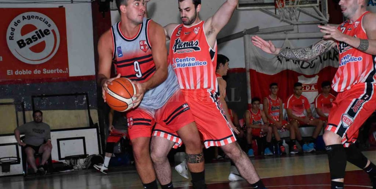 Rivadavia cayó en su casa