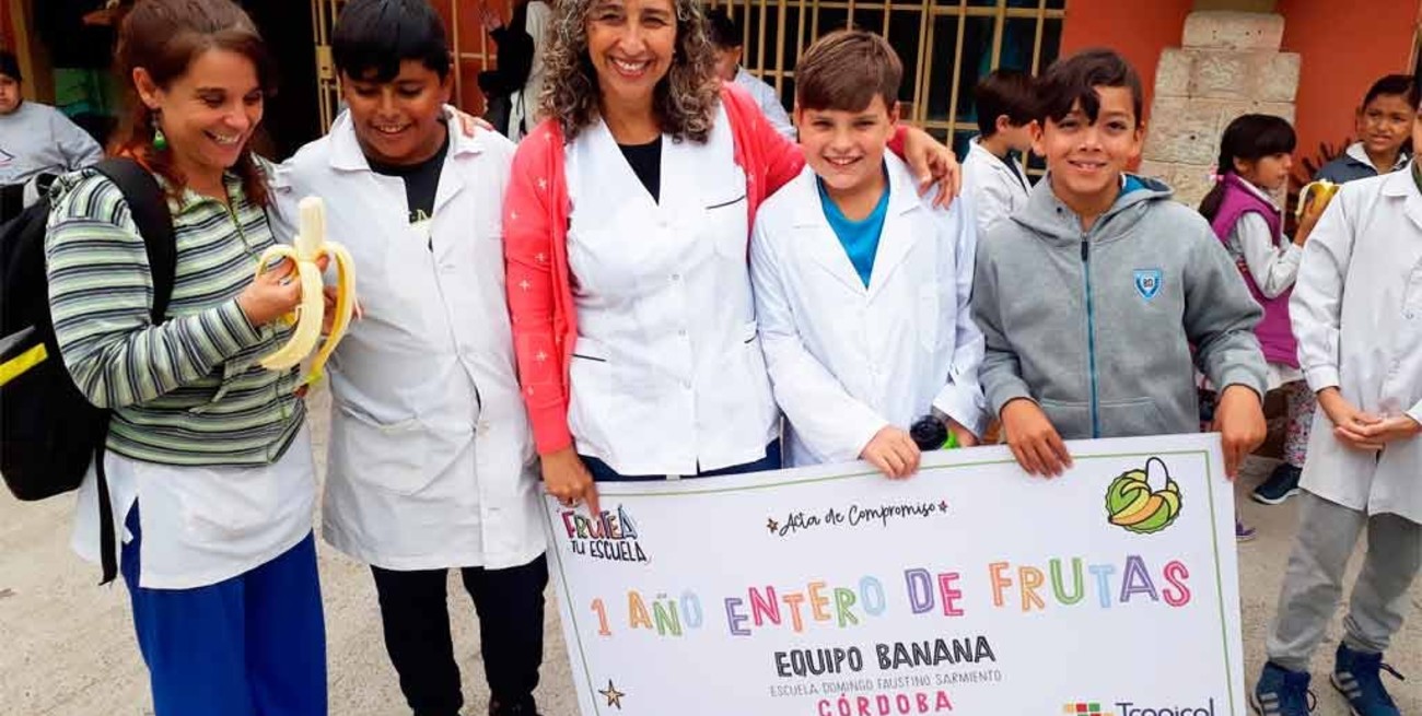 Comenzó el concurso para frutear las escuelas del país