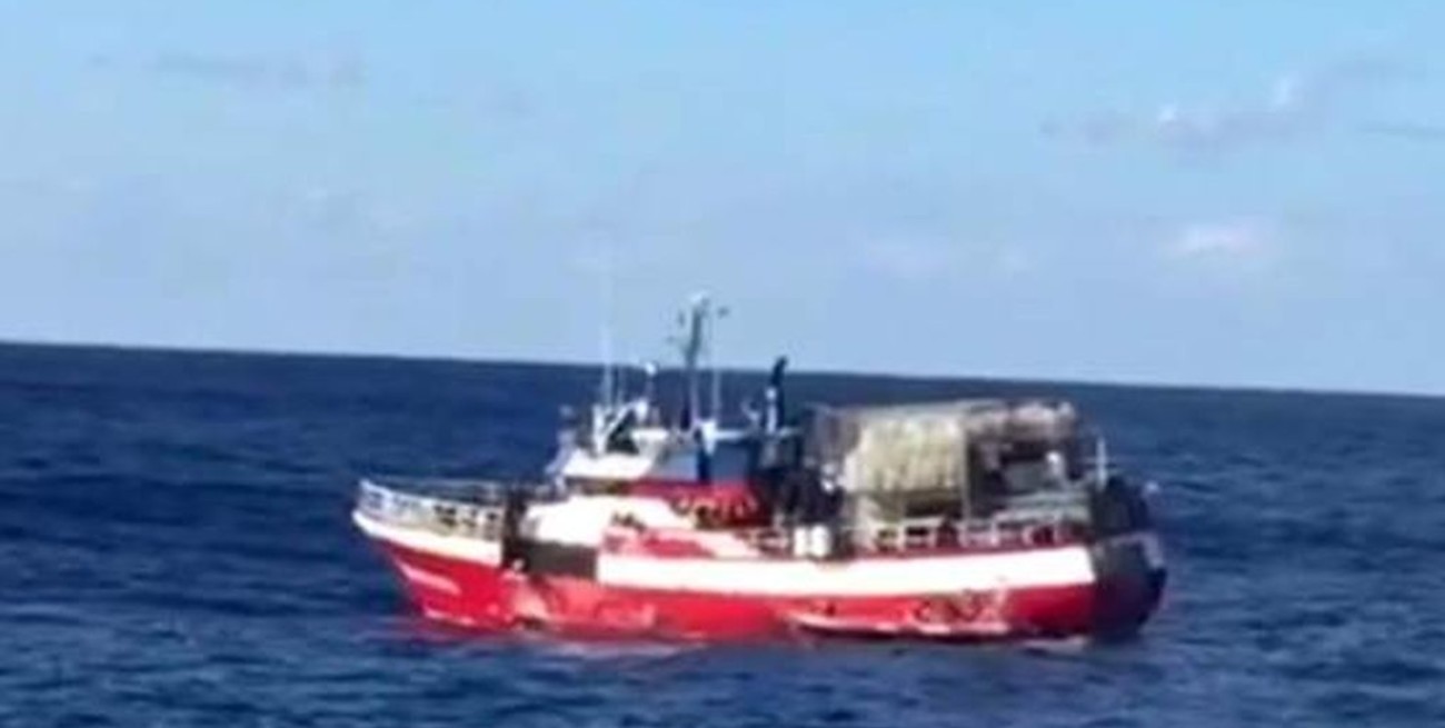 España: Murieron 12 migrantes y desaparecieron 11 en un naufragio