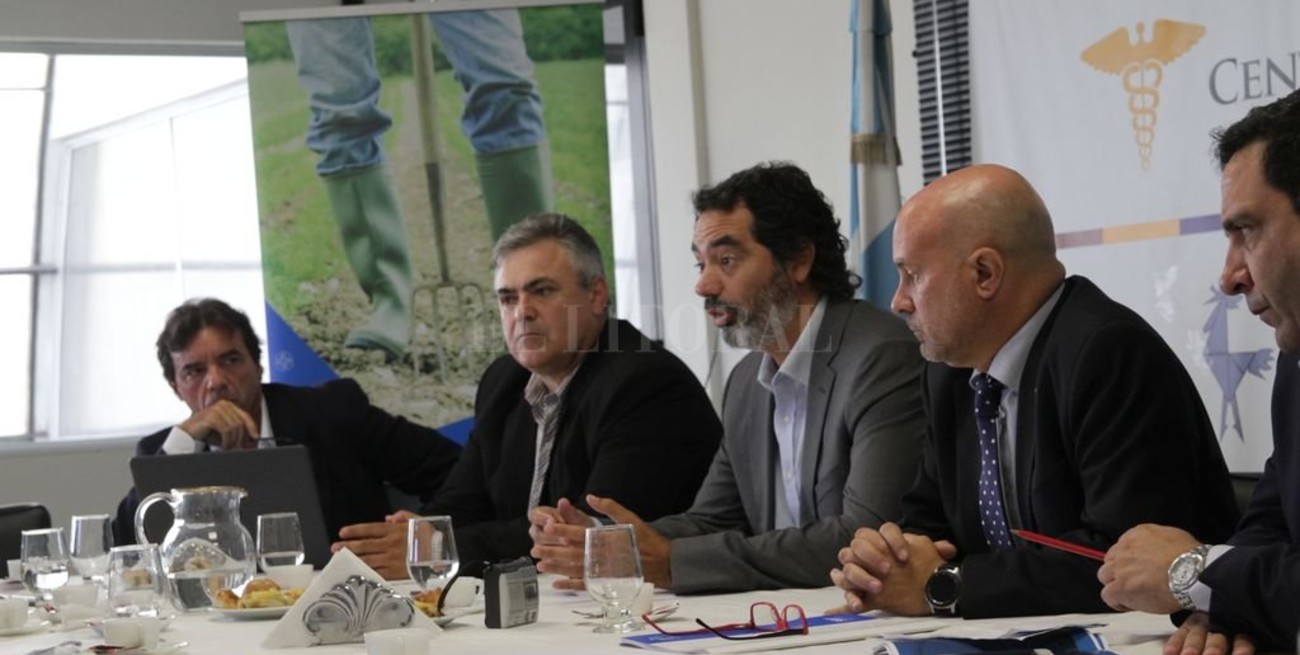 Funcionario nacional insta a Santa Fe a adherir a la Ley de Riesgos de Trabajo