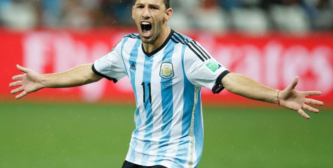 A los 40 años, Maxi Rodríguez anunció su retiro como futbolista profesional