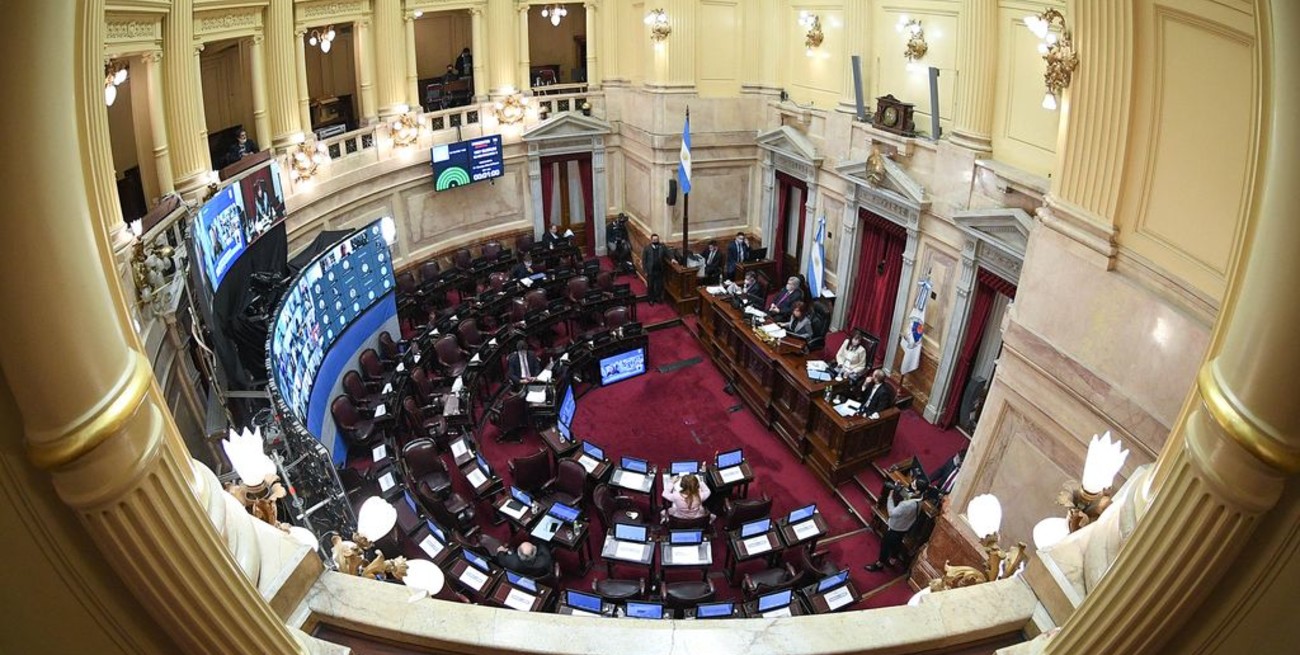 El despacho de Reutemann