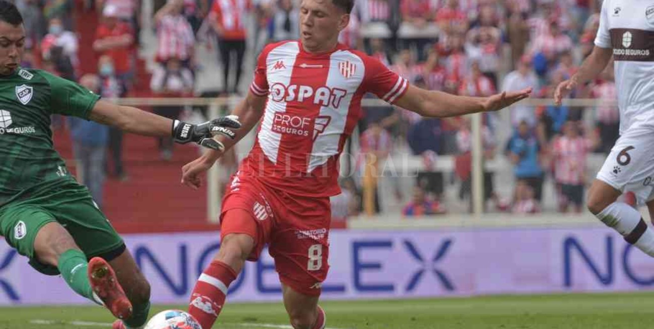 Unión busca retener a Enzo Roldán, el "motorcito" de Munúa