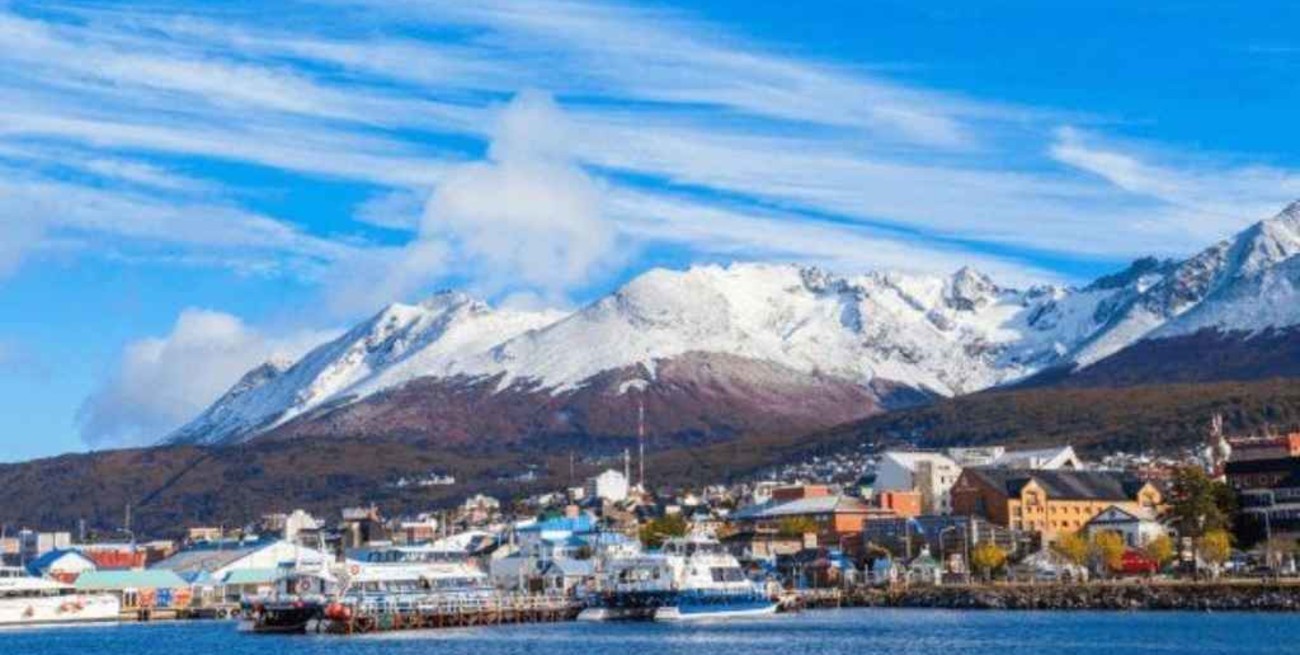 Todo listo en Ushuaia para celebrar la llegada del verano con la "Fiesta del Día Más Largo"