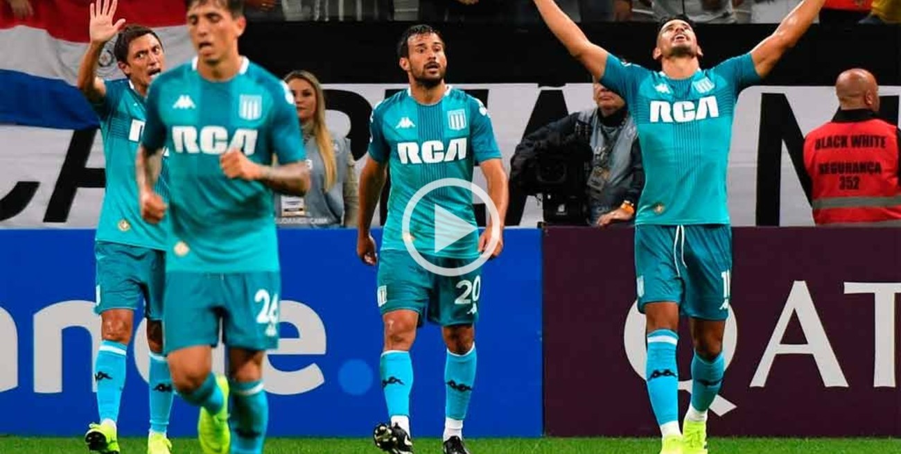 Racing se traía la victoria pero Corinthians se lo igualó