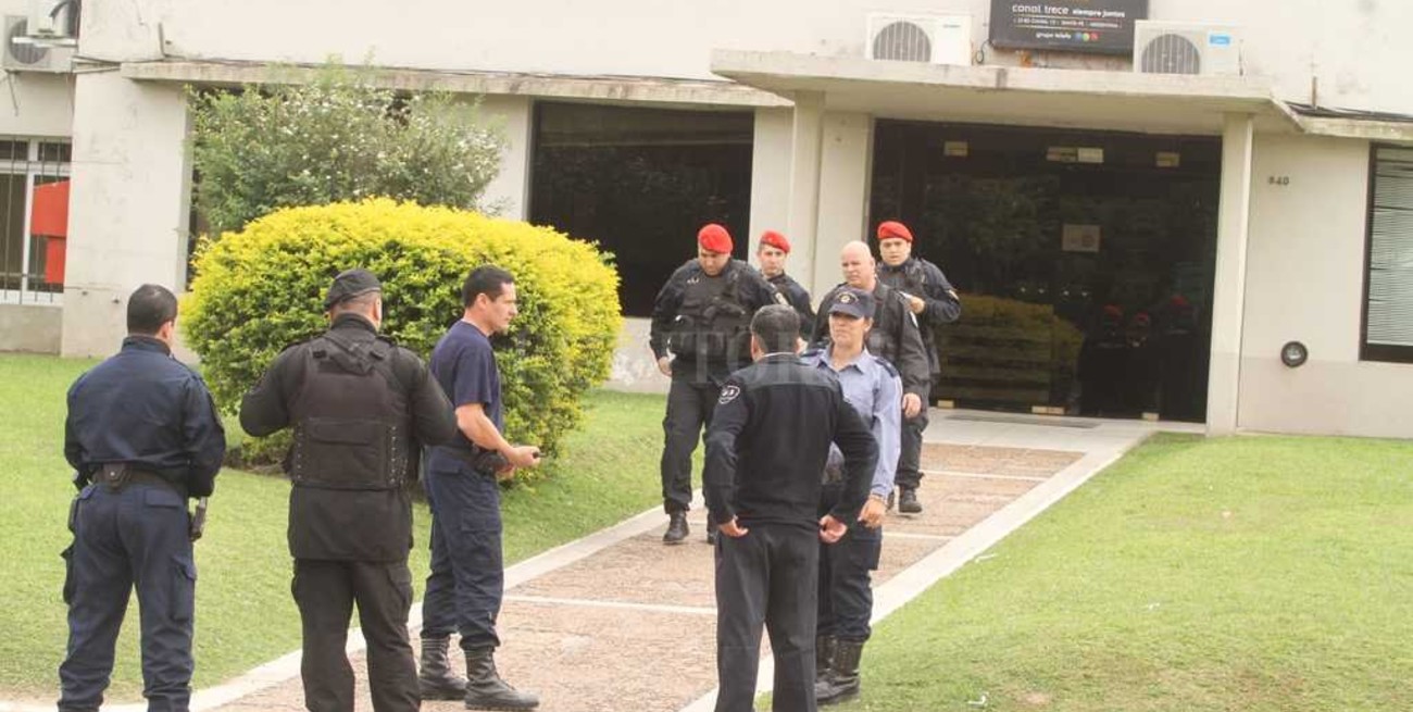 Desalojaron Canal 13 por una amenaza de bomba