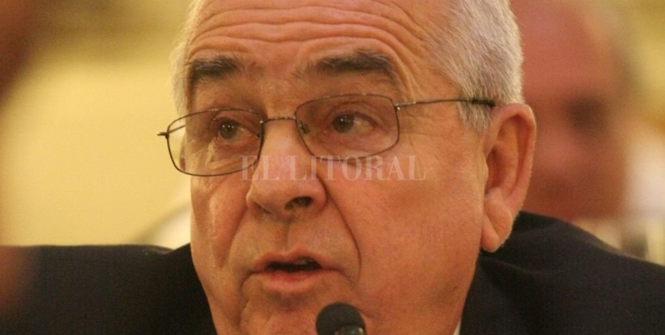 Por Covid-19 falleció el ex senador Alberto Monti