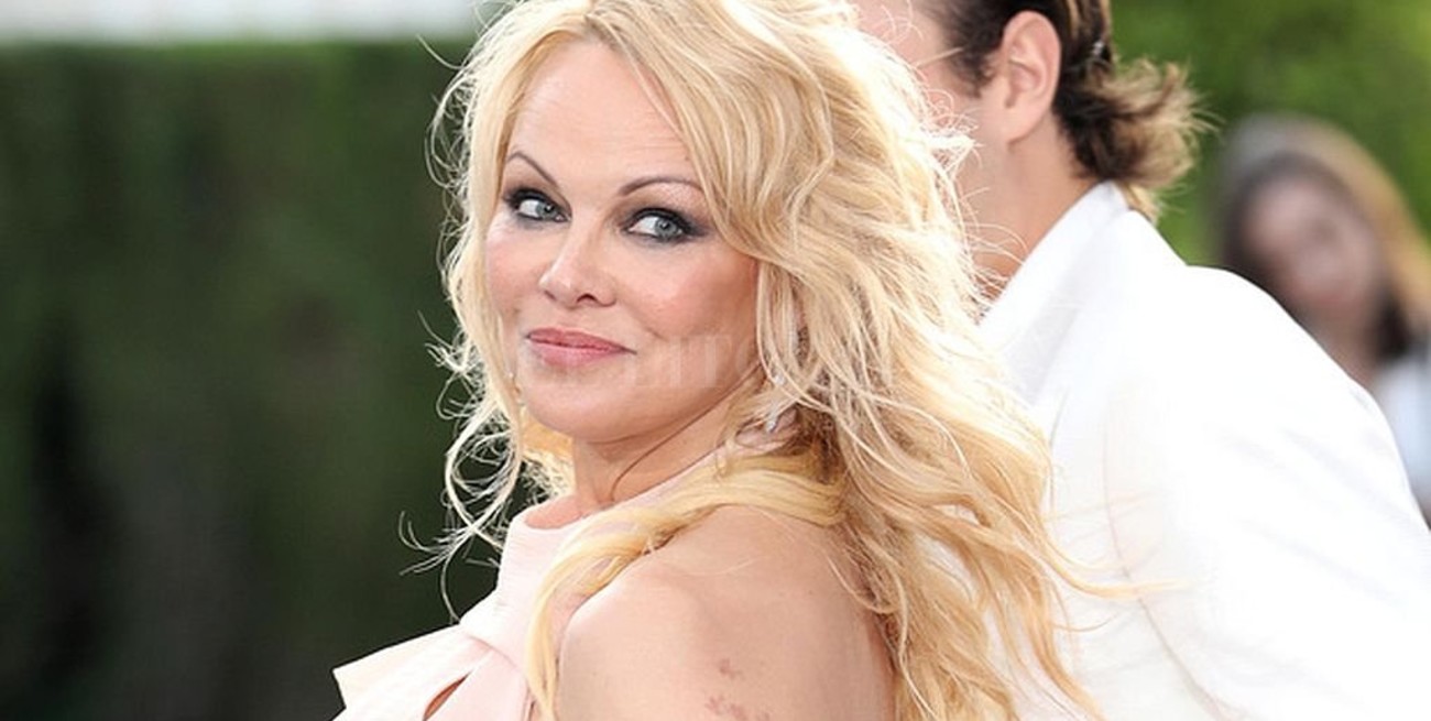 Pamela Anderson se casó en secreto