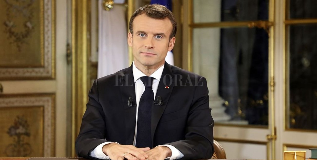 Francia calcula en 10.000 millones de euros el costo de la marcha atrás de Macron