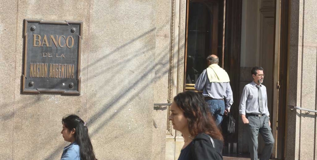 El Lunes habrá atención reducida en bancos de Santa Fe