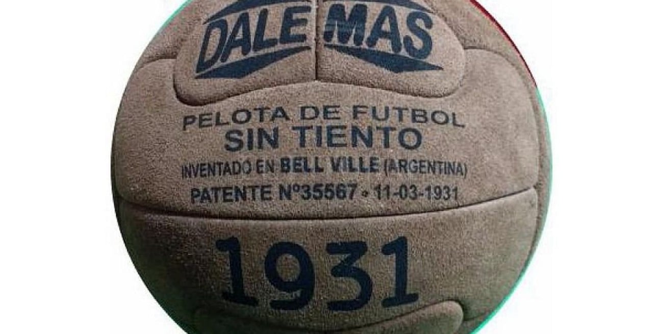La pelota de cuero nacional que encargó YPF es "retro"