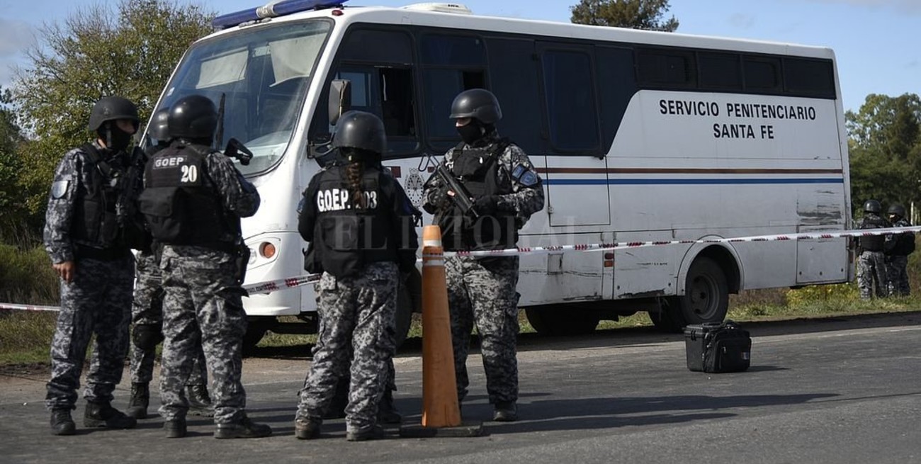 Imputan a cuatro agentes del Servicio Penitenciario por la fuga de presos en la Autopista