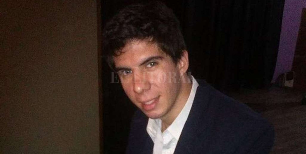 Hernán Ayuv Schmidl en el Teatro Municipal