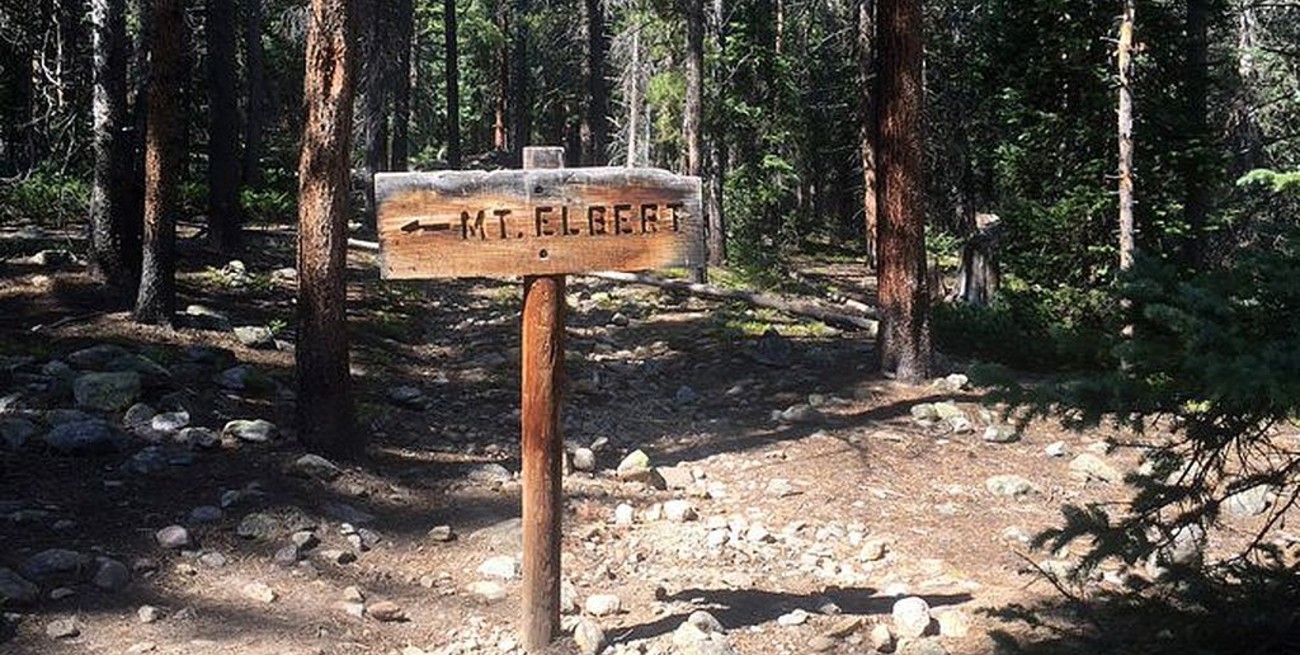 Se perdió en la montaña y no atendía el teléfono porque los rescatistas llamaban de un número desconocido