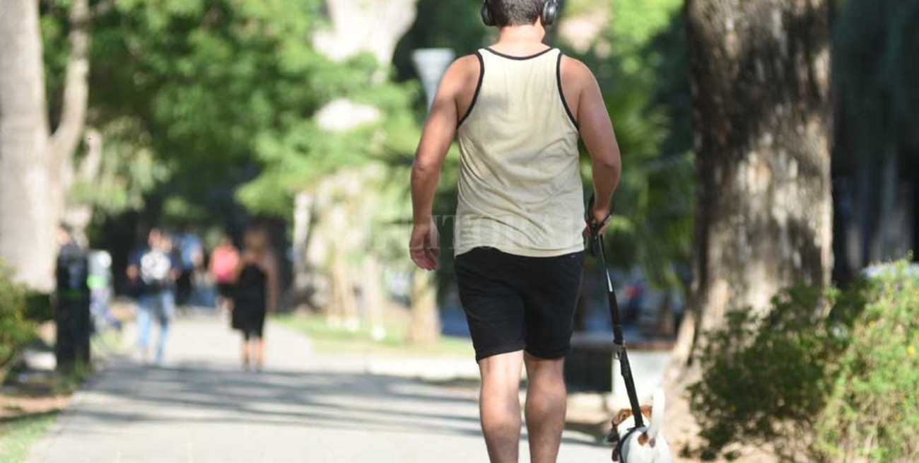 Miércoles feriado a puro sol y calor en Santa Fe