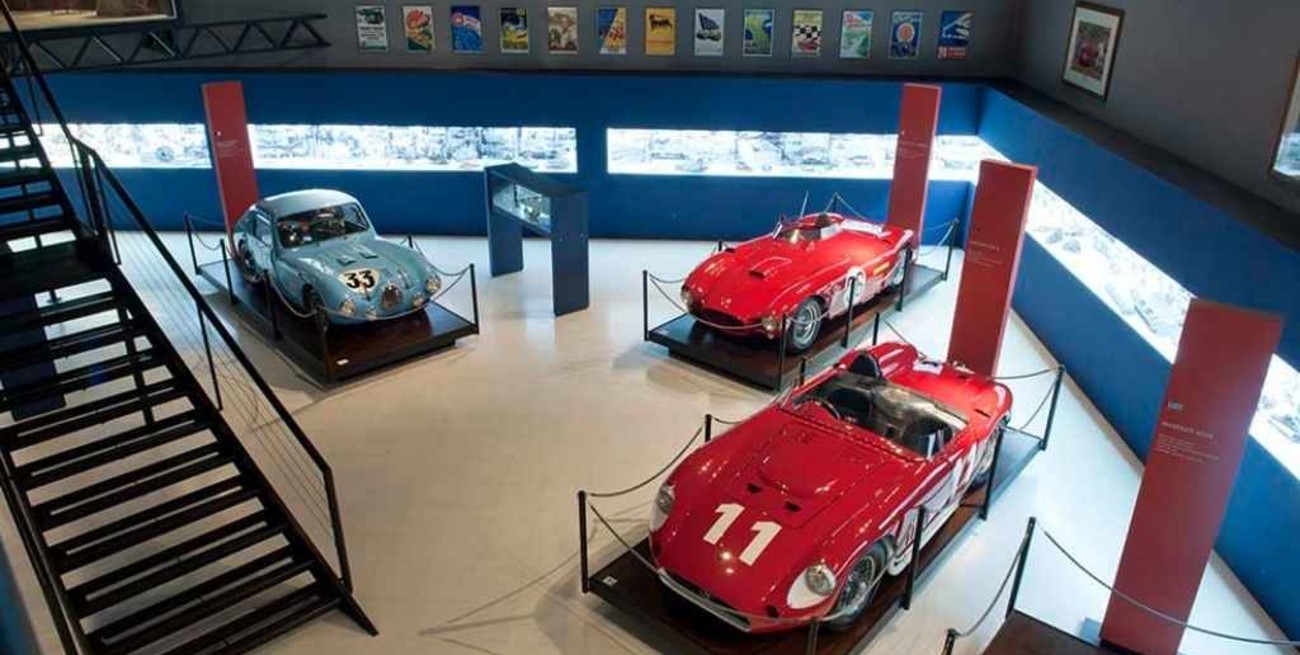 Trasladarán los restos de Juan Manuel Fangio al Museo del Automovilismo en Balcarce
