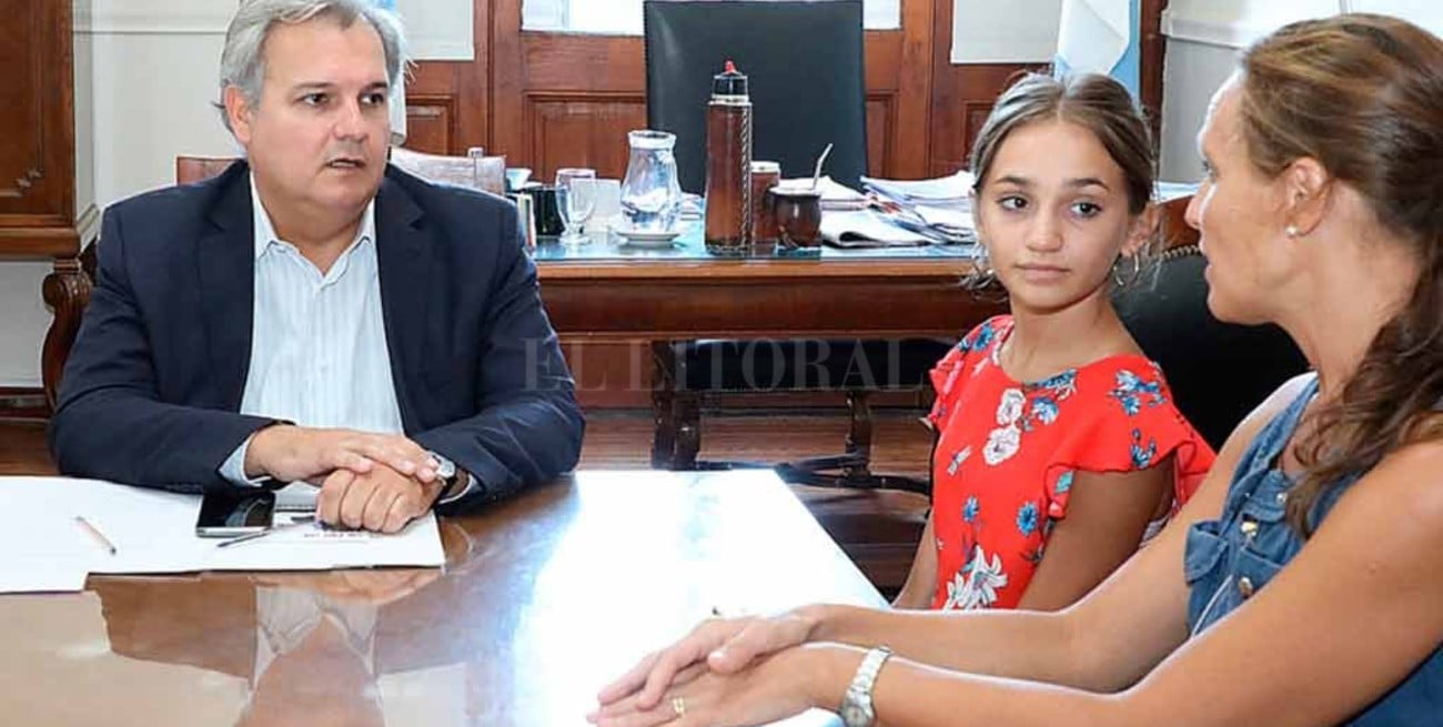 Pili, la niña de oro de la danza podrá viajar a competir en Estados Unidos 