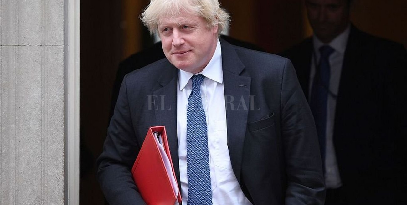 Boris Johnson aparece como favorito en las encuestas para suceder a May