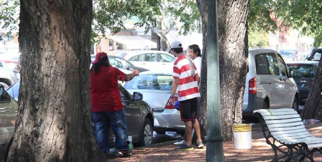 X-3m63Egf_1300x655__1