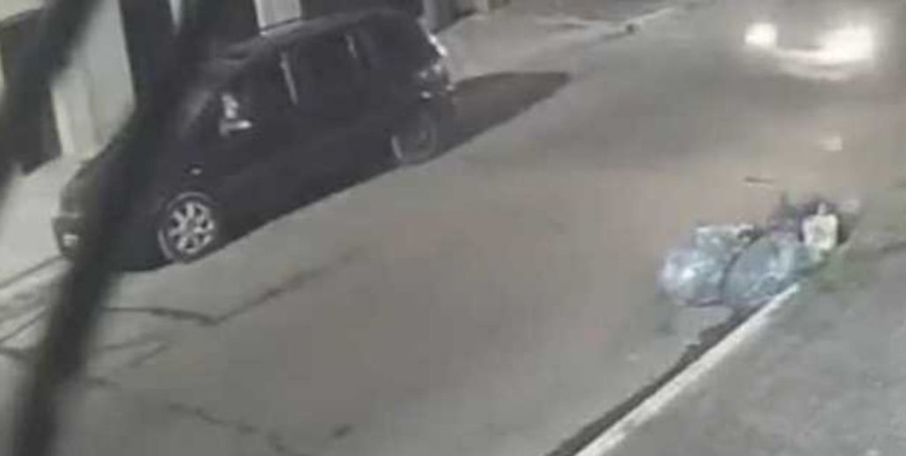 Le dispararon a una mujer embarazada para robarle la camioneta en Villa Madero