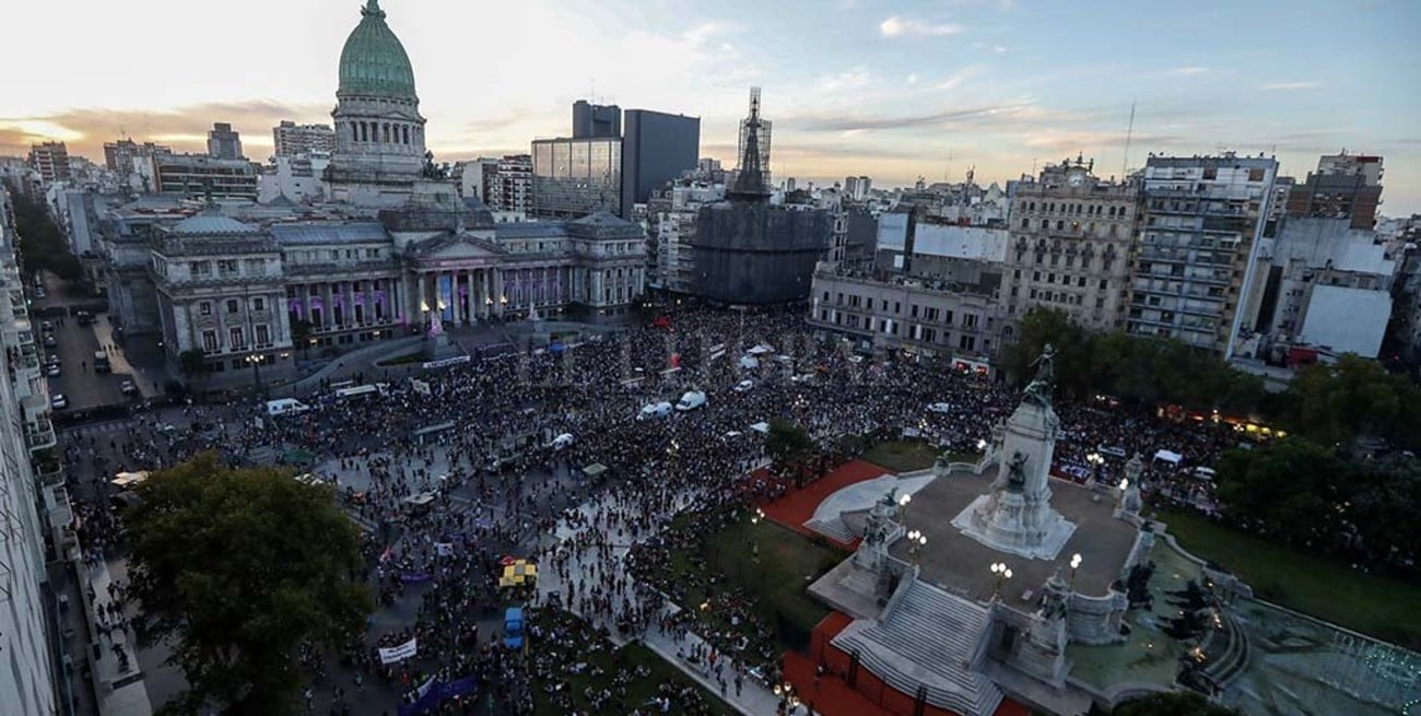 La tasa de abortos disminuyó en los países donde es legal