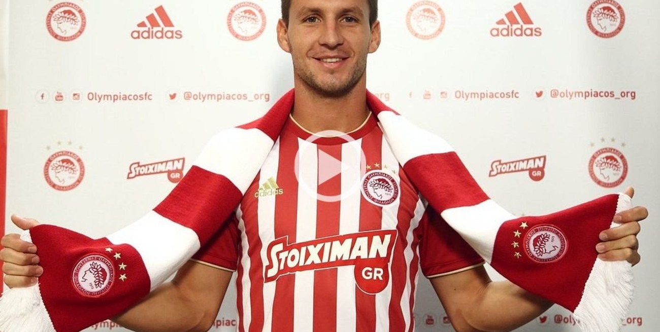 Olympiacos presentó a Soldano solo en redes sociales