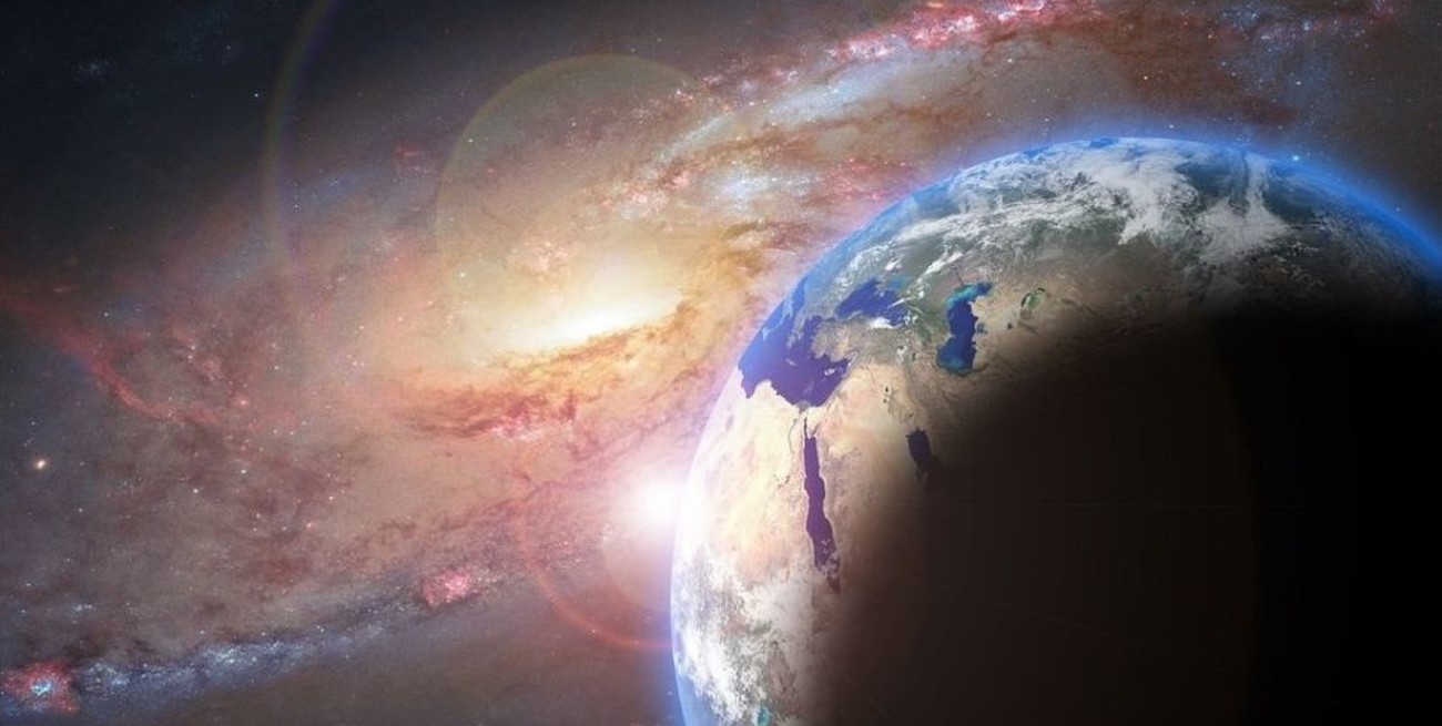 Científicos descubren una misteriosa señal que llega a la tierra cada 16 días desde otra galaxia