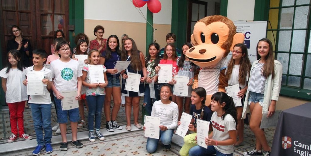 Festejos en "frasco chico" en la Asociación de Cultura Inglesa