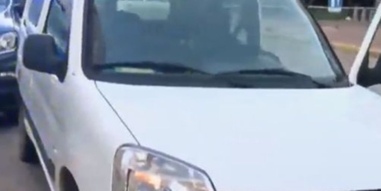 Rosario: balearon una casa y en la huida se dispararon con la policía