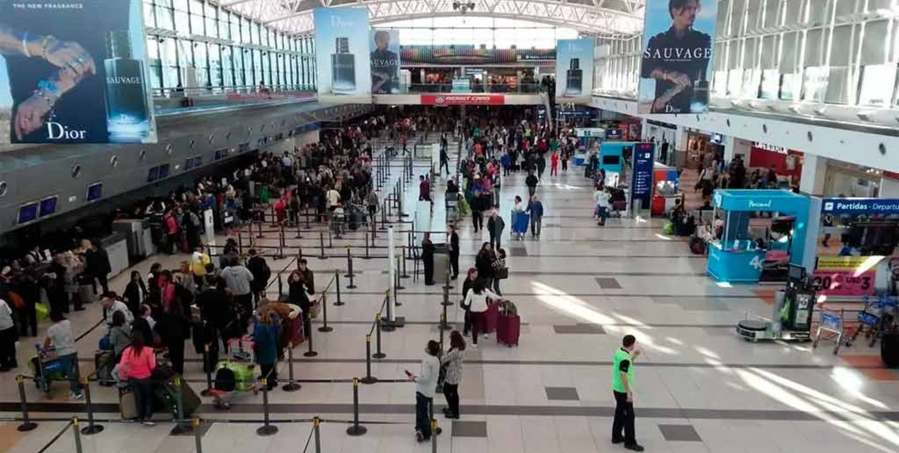 Aerolíneas Argentinas traslada 38 vuelos de Aeroparque a Ezeiza 