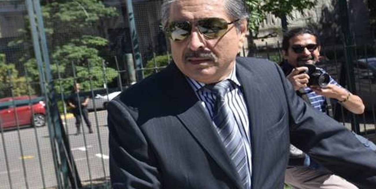 Se entregó Carlos Kirchner