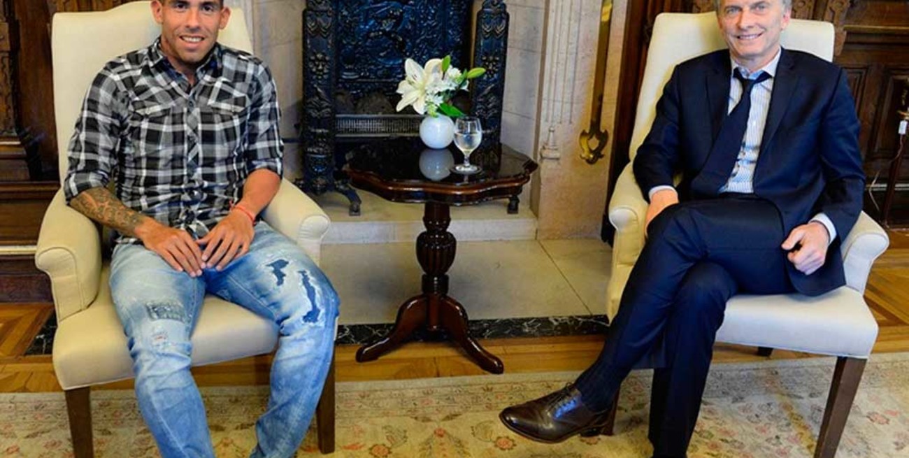 Tevez salió a defender a Macri por los insultos en las canchas