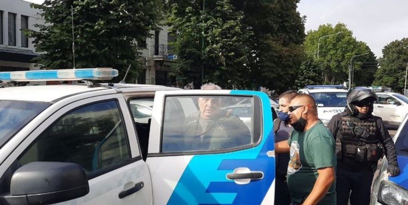  El gremialista Juan Pablo "Pata" Medina fue detenido por agredir a un policía 