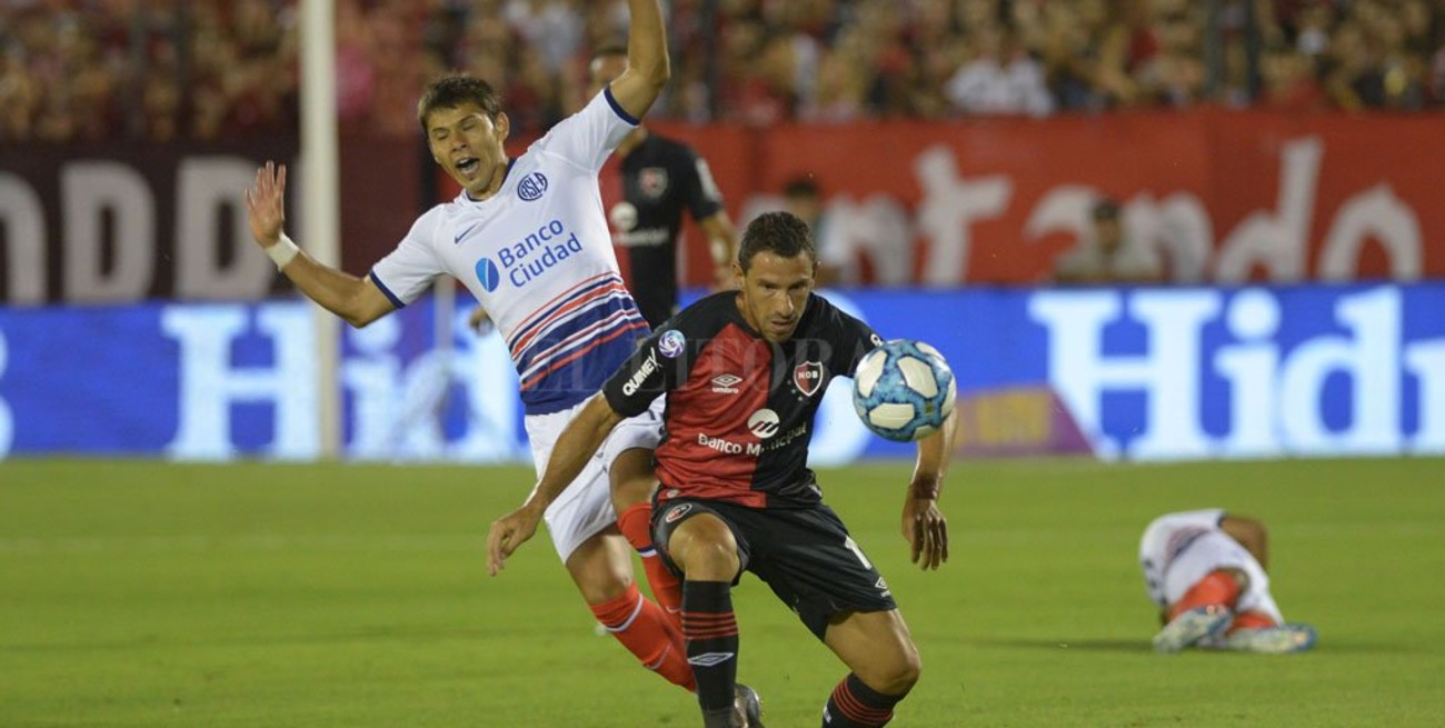 Newells ganó y se aleja del descenso